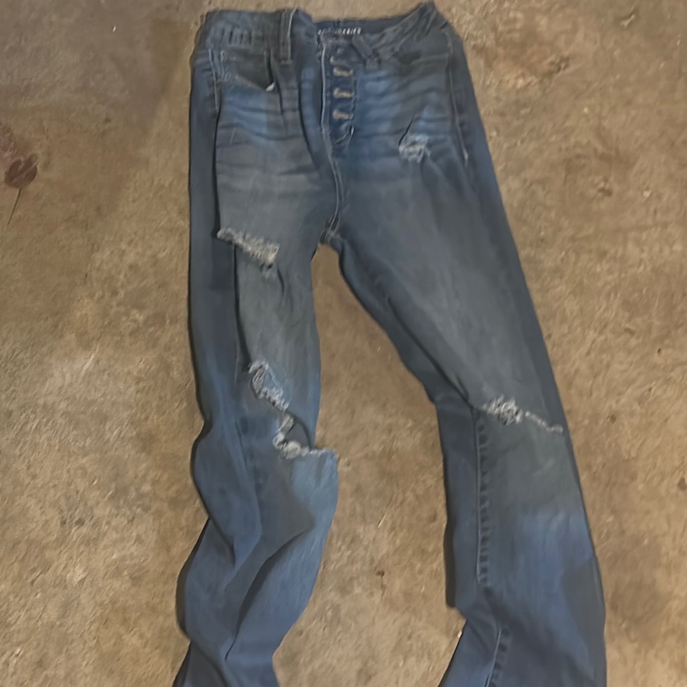 Women’s Torn Jeans